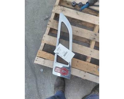 Kenworth T680 Left Hood Side Vent