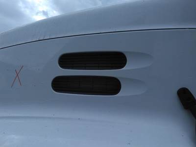 Mack Pinnacle CXU612 Left Hood Side Vent for a Mack CXU612