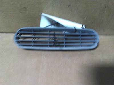 Mack Pinnacle CXU612 Right Hood Side Vent for a Mack CXU612