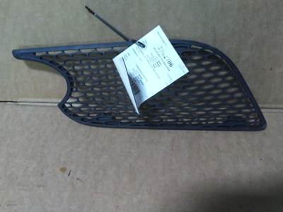 Peterbilt 579 Right Hood Side Vent