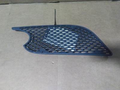 Peterbilt 579 Right Hood Side Vent