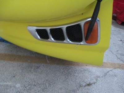 Sterling Acterra 6500 Left Hood Side Vent