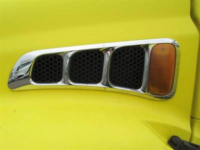 Sterling Acterra 6500 Left Hood Side Vent
