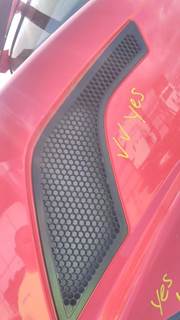 Volvo VNL Left Hood Side Vent
