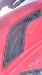 Volvo VNL Left Hood Side Vent