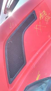 Volvo VNL Left Hood Side Vent