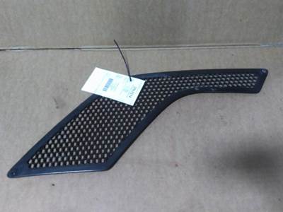 Volvo VNL Left Hood Side Vent