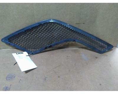 Volvo VNL Left Hood Side Vent