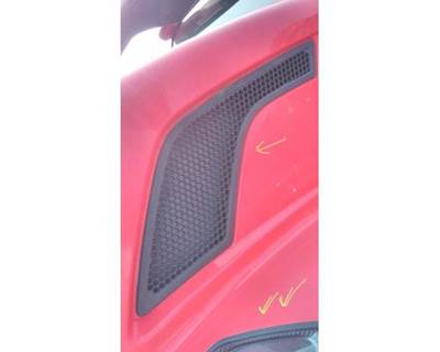 Volvo VNL Left Hood Side Vent