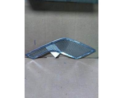 Volvo VNL Right Hood Side Vent