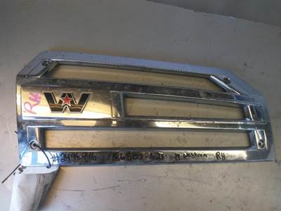 Western Star 4700 Right Hood Side Vent