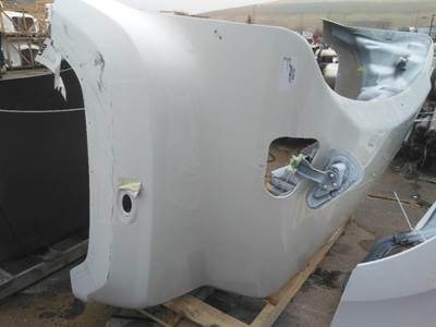 Freightliner 114SD Hood