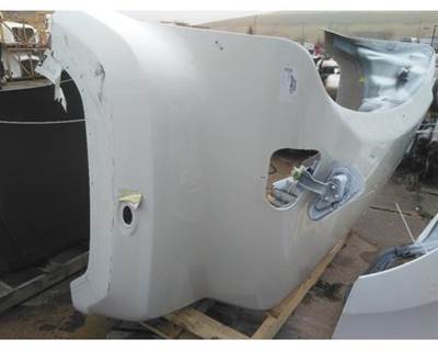 New Freightliner 114SD Hood Shell with Left/Right Access Panels (Blemished)