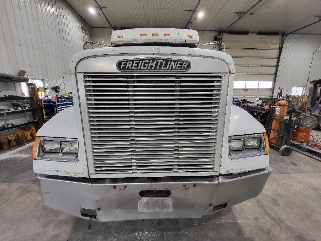 1997 Freightliner FLD120 Hood For Sale Wykoff, MN 2231974