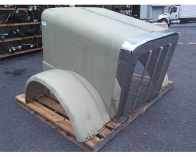 Peterbilt 388 2007-UP 123 BBC Car Hauler Hood w/ Stainless Grille & Fiberglass Fenders