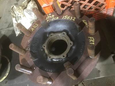 6 BOLT CAP, FRONT HUB, GMC APPL.,  