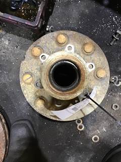 MODEL MANUF: HB1072     CAST#  MS 10 113  
8 BOLT AXLE SHAFT  REAR HUB 