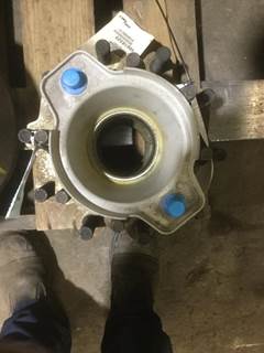 5/8" SHAFT STUDS
3" WHEEL STUDS
LOADED BEARINGS
CAST HUB
580/594A
CM#