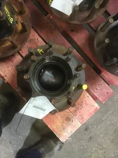 10001387
10 HOLE HUB PILOTED
4" WHEEL STUDS 
OUTER 580 BEARING
CAST HUB
 