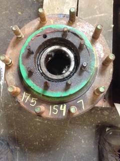 FRONT DRIVE AXLE
SDA21
WEDGE BRAKE TYPE HUB
11 1/4" BOLT CICLE
CAST
RIGHT