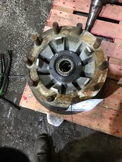 104112F
FRONT, ABS, AL, AIR BRAKE TYPE, 10 HOLE PILOTED, 6 BOLT CAP, CON MET 