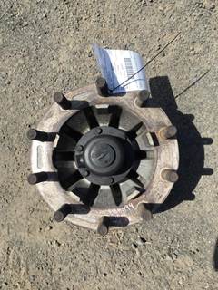 S18M0144 - USED FRONT STEER AXLE HUB OFF OF A 2015 FREIGHTLINER CAS 125 
 AXLE