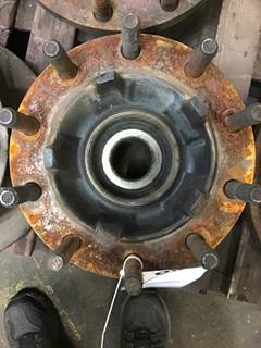 12K FRONT 
PREPACKED BEARINGS
SAME INNER AND OUTER 
THREADED CAP  