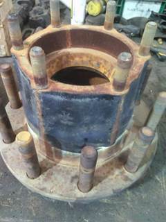  6 BOLT AXLE SHAFt
4" WHEEL STUDS 
CAST HUB 