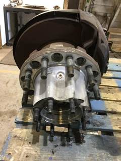 RIGHT SIDE DISC BRAKE HUB
WITH ROTOR, CALIPER AND DUST SHIELD
10016328