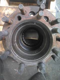 AIR DISC BRAKE HUB
SEE PICS 
LONG WHEEL STUDS  