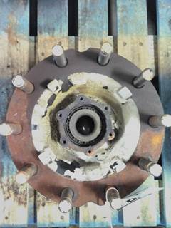 CONMET
10032999
210715
10 HUB PILOT
ABS, 6 BOLT CAP 