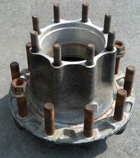 USED, REAR HUB, 10 LUG, HUB PILOT, MAY OR MAY NOT HAVE AXLE STUDS 