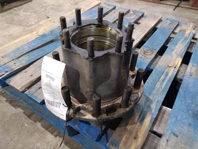 USED ALUM. REAR HUB WITH 4.5'' RACE SPACING     10001280