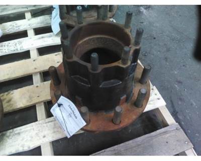 30 K AXLE, OUTBOARD DRUM TYPE 
5/8 STUD 10 HUB PILOT
ABS, WEBB 2723