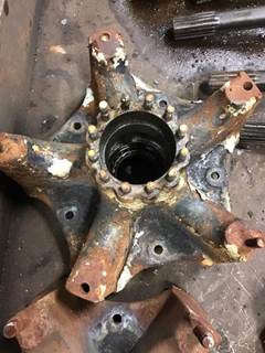 12 BOLT AXLE 
EATON REAR  