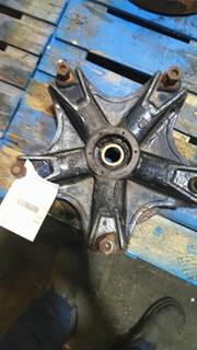 5 SPOKE, 20", 6 BOLT CAP, 
DISC BRAKE TYPE, CAST, FRONT HUB
1 STUD BROKEN - 