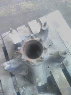 OLD FORD APPLICATION, 
8 BOLT AXLE SHAFT 