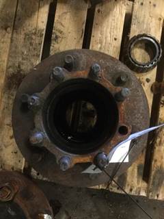 6 LUG Left Hub for a Stud/Budd Piloted - Stee 6 LUG