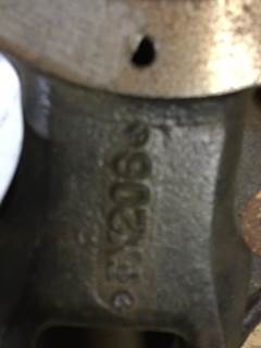 WITH RACES
CUT FOR ABS
6 BOLT CAP
 