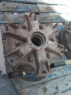 USED SIX SPOKE STEEL HUB 9560 