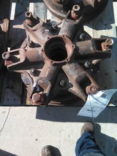USED SIX SPOKE HUB 9951 