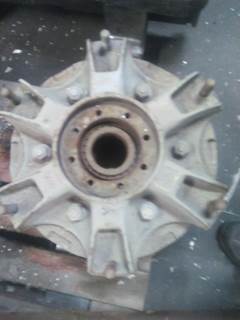 OFF FRONT DRIVE AXLE, IHC, OFF FABCO AXLE, CAST, WITH USED DRUM 