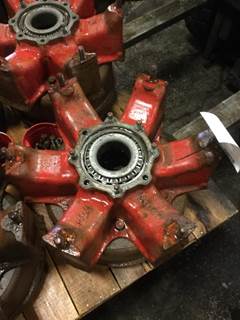 8QJ3153
6 SPOKE 24"
8 BOLT CAP
NON ABS
OFF 65K 