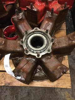 8QJ3153
6 SPOKE 24"
8 BOLT CAP
NON ABS
OFF 65K MACK 