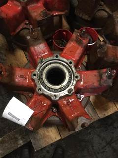 8QJ3153
6 SPOKE 24"
8 BOLT CAP
NON ABS
OFF 65K MACK 