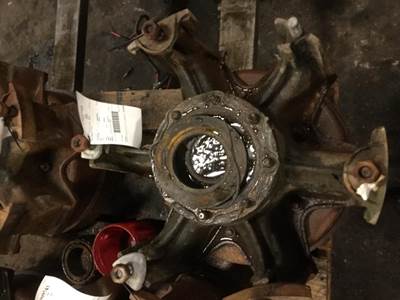 8QJ445
6 SPOKE 24"
8 BOLT CAP
NON ABS
OFF 65K MACK 