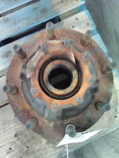 FORD
8 HUB PILOT
10 BOLTS TO ROTOR
8 BOLT AXLE SHAFT
1109A, 148395 