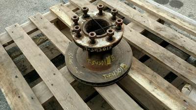 8 LUG, DISC BRAKE, FRONTHUB, CAST IRON, HUB AND ROTOR BUILT AS ONE,  