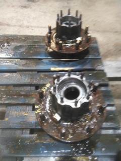 1 PAIR OF 2 HUBS LESS ROTORS
15158A 