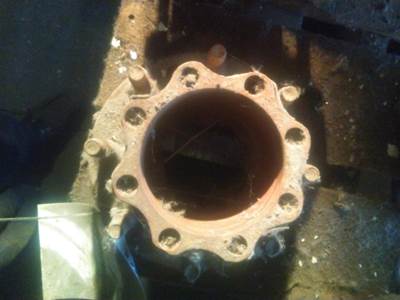 FORD, DANA 80, REAR, CAST# E5TW-AA, NON ABS, AIR
8 PILOT, 8 BOLT AXLE SHAFT
 